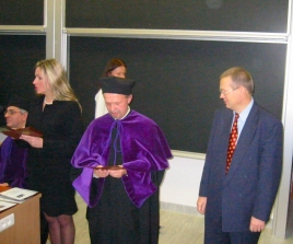 DyplomyMat-small.jpg (49235 bytes)